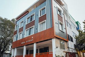 Alojamiento - KS Palace Sarnath