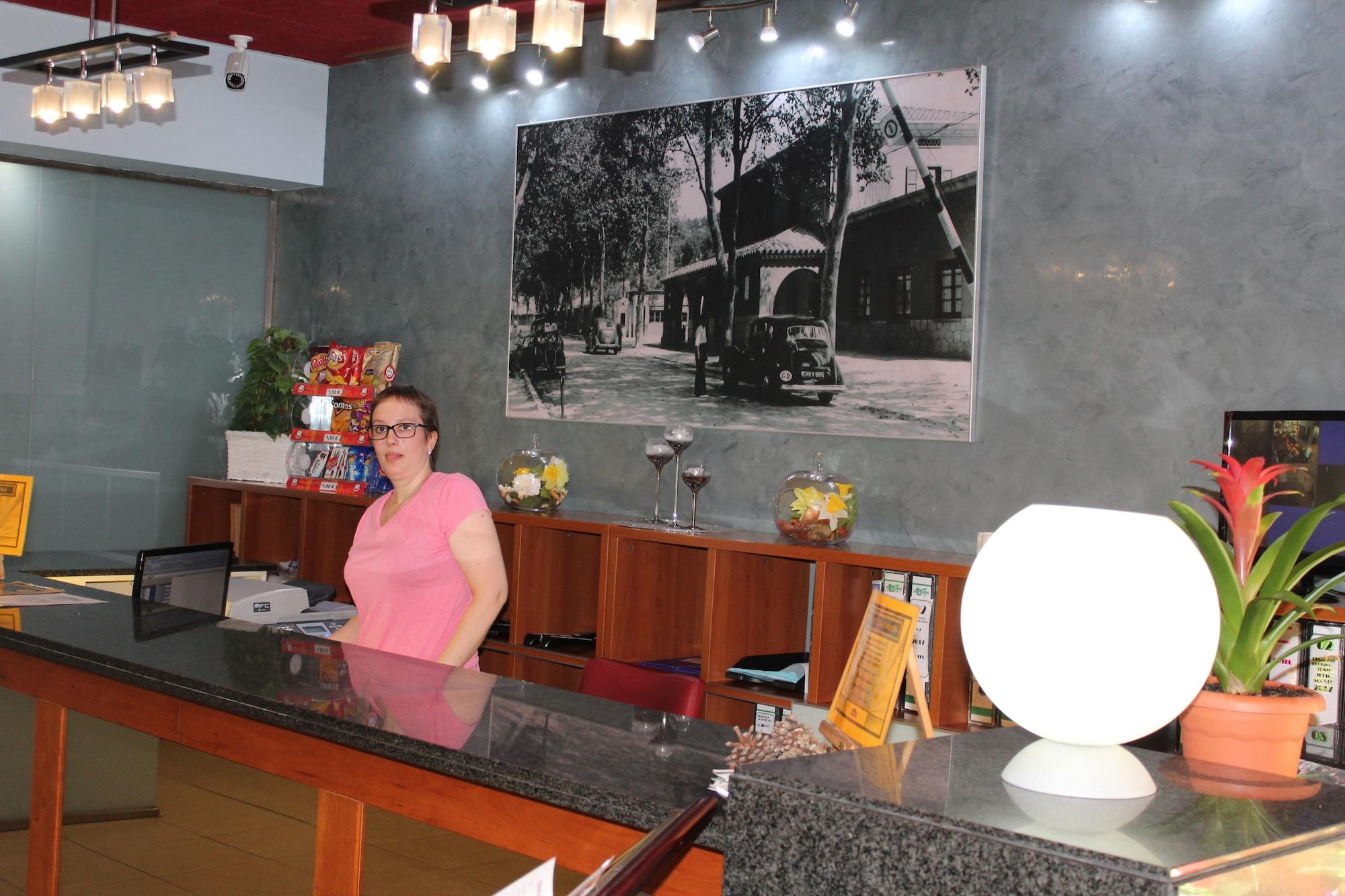 Vista Lobby La Jonquera