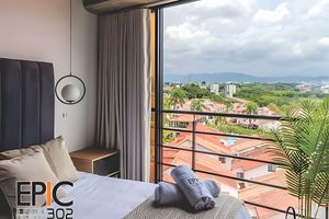 Alquiler Vacacional - Epic Suite 302 Deluxe Aeropuerto