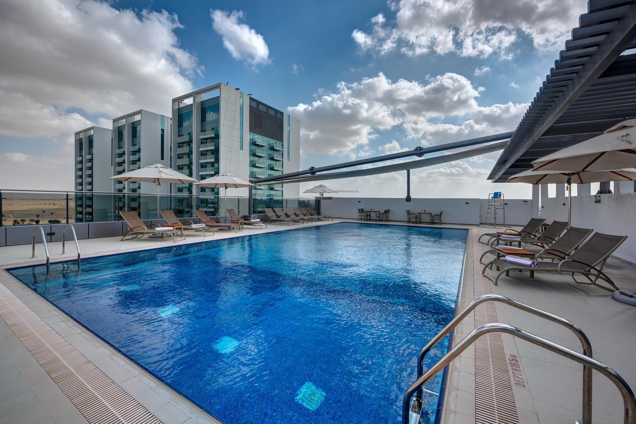 Vista da piscina The S Hotel