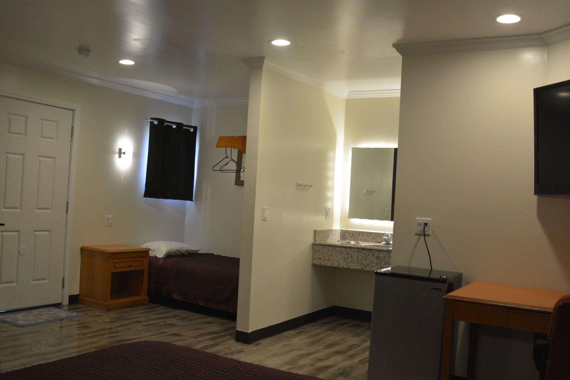 Hotel Lincoln Park Motel