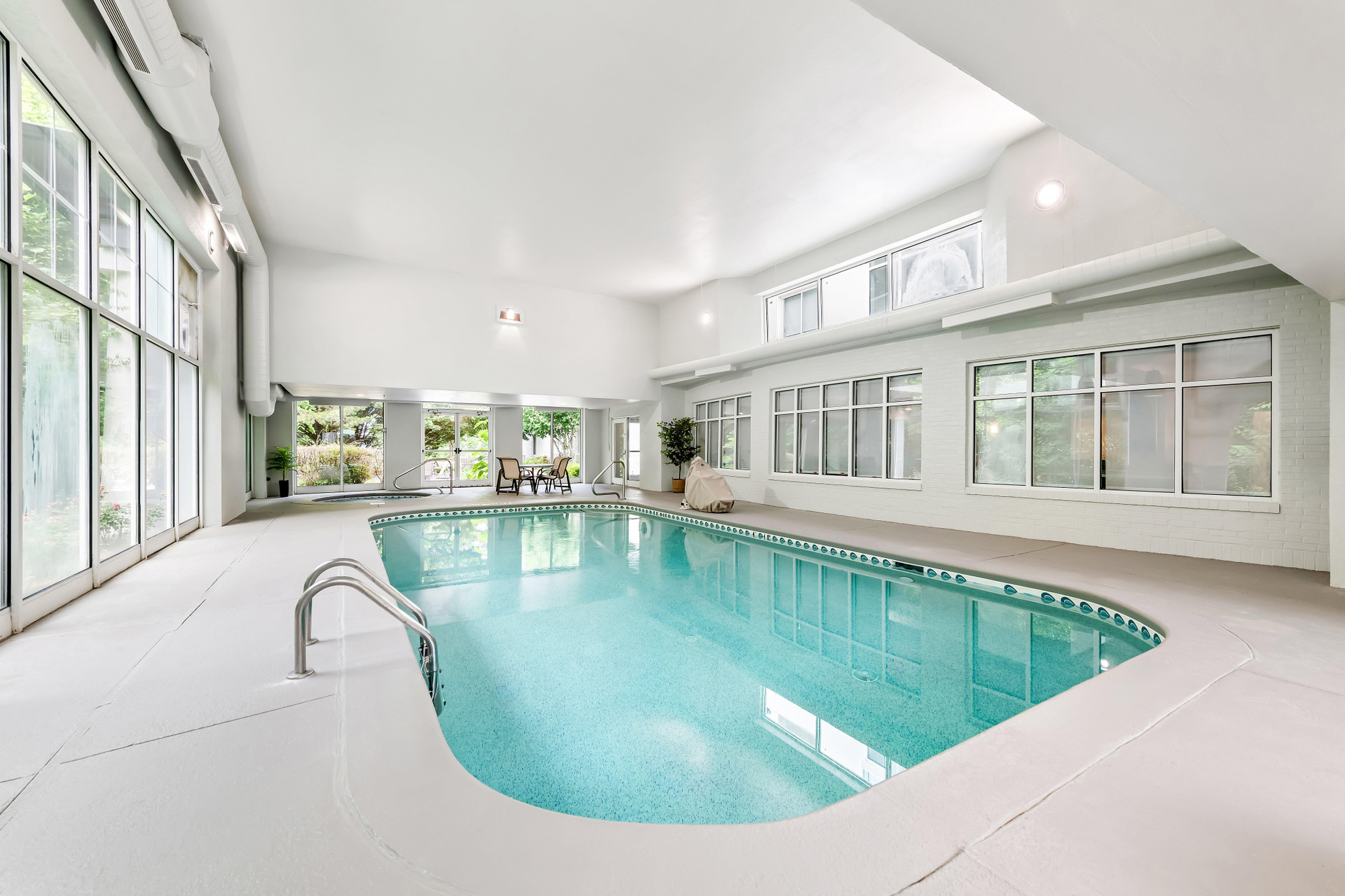 Vista Piscina Holiday Inn Express and Suites Sylva Western Carol