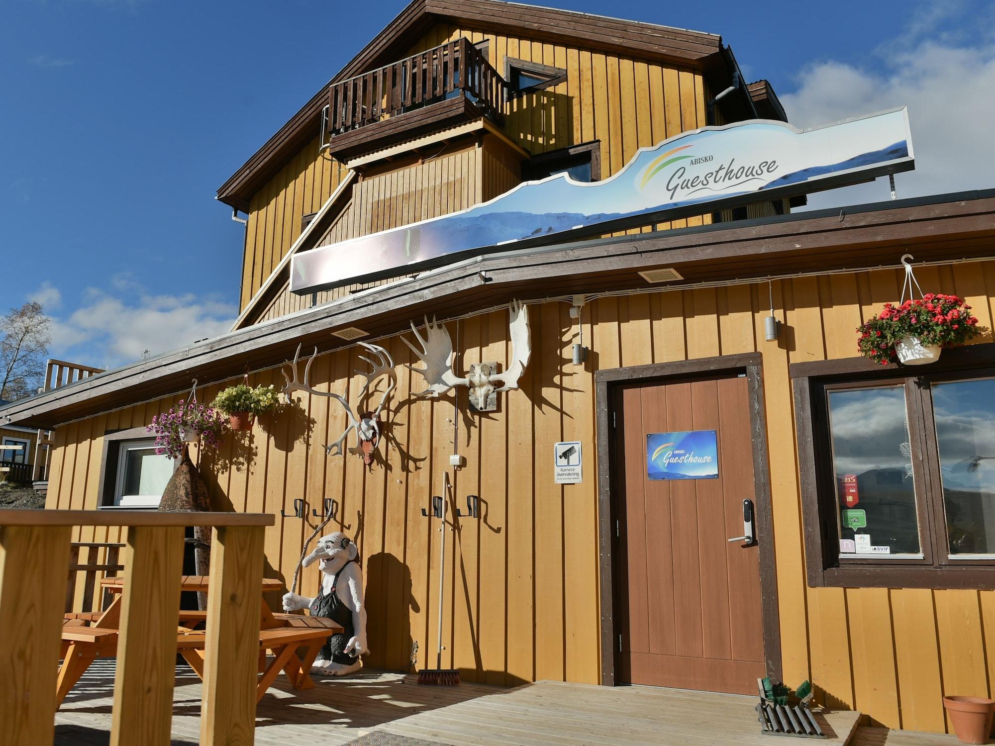 Vista Exterior Abisko Guesthouse  & Activities