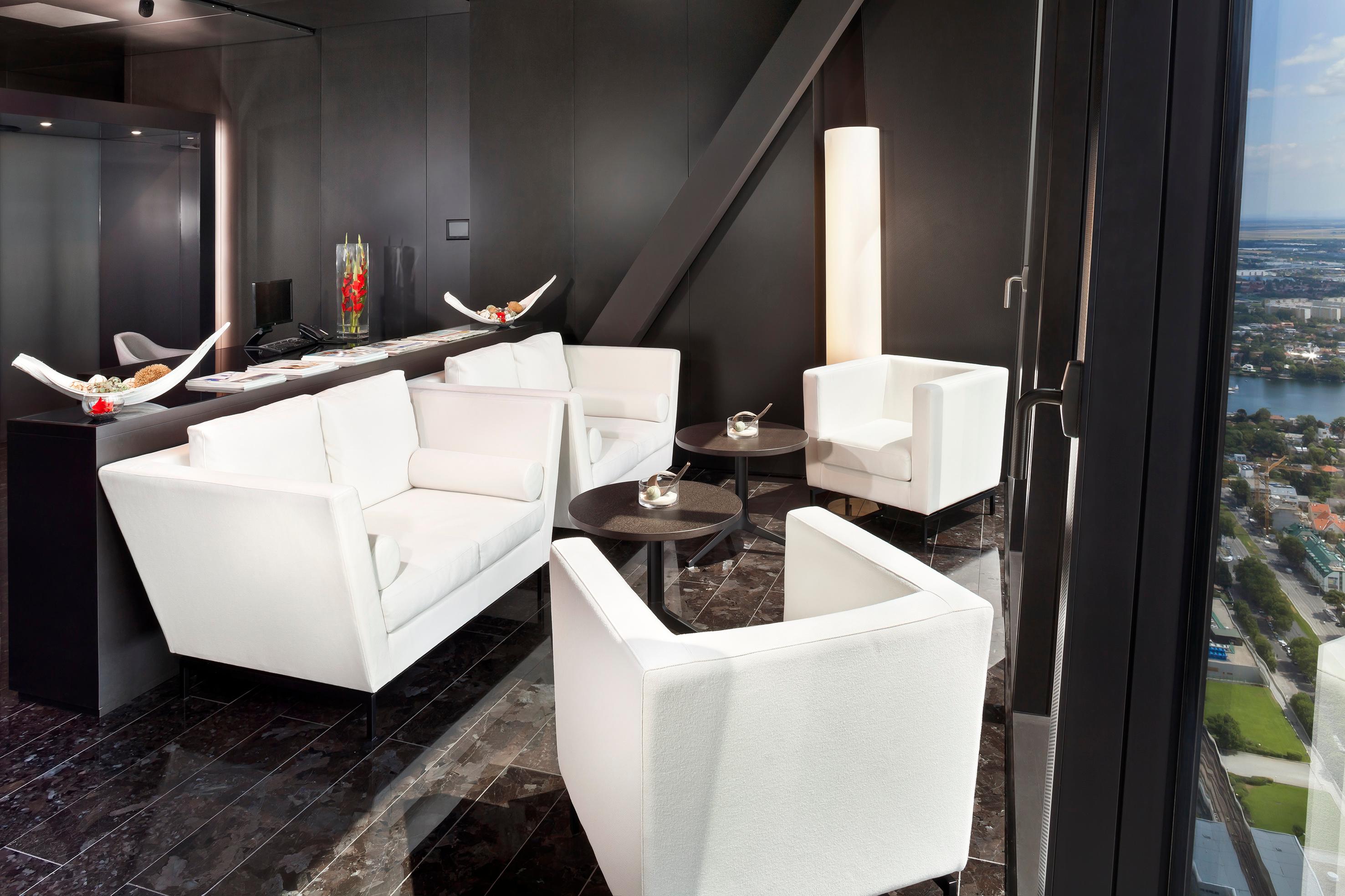 Vista Lobby Melia Vienna