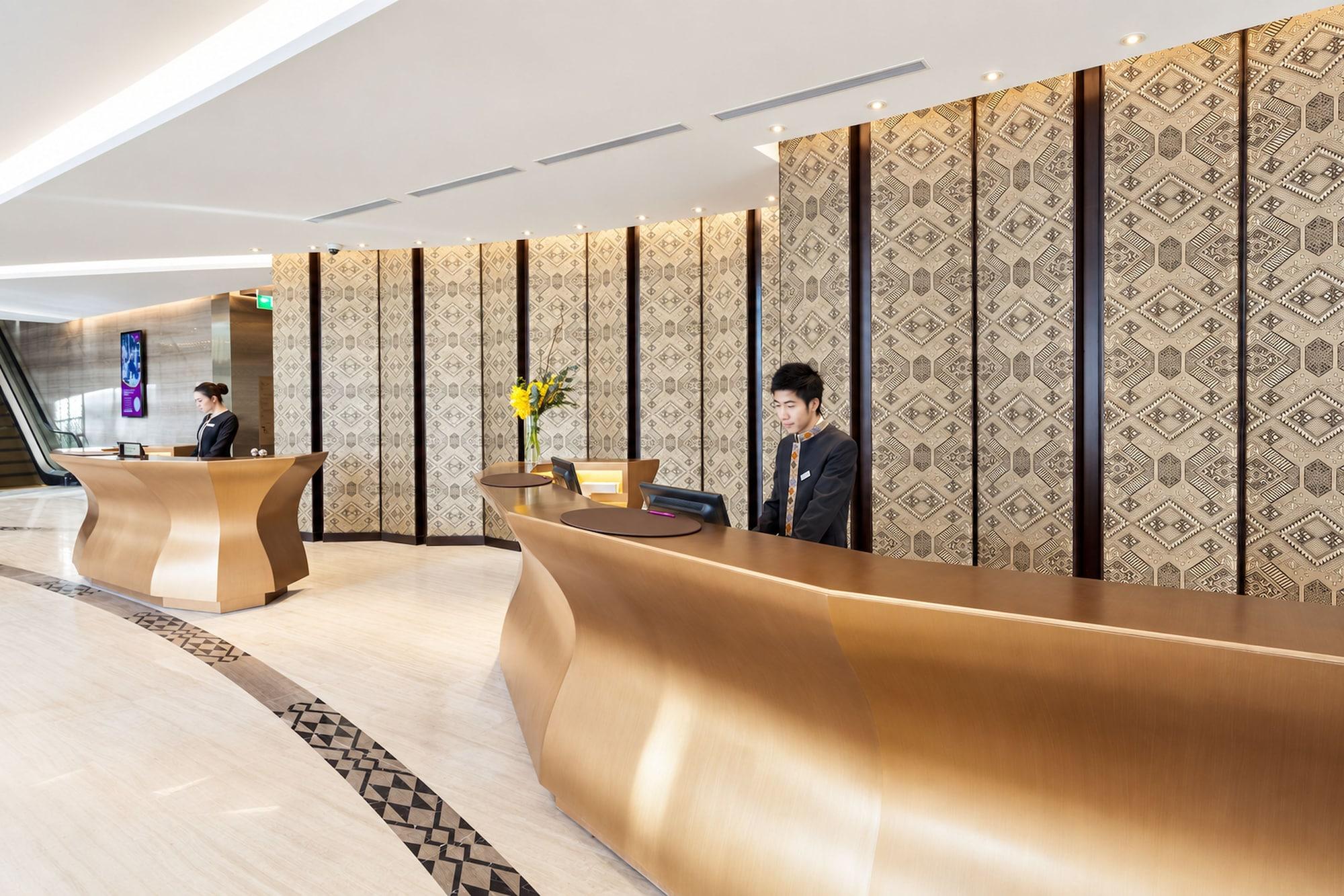 Vista Lobby Crowne Plaza Vientiane by IHG