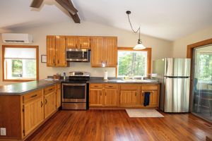Arriendo temporal - ~Family & Pet Friendly Mountain Cabin~ Steam Shower~ 5 minutes from lake!