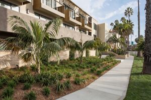 Alojamiento - Holiday Inn Express & Suites La Jolla – Windansea Beach by IHG