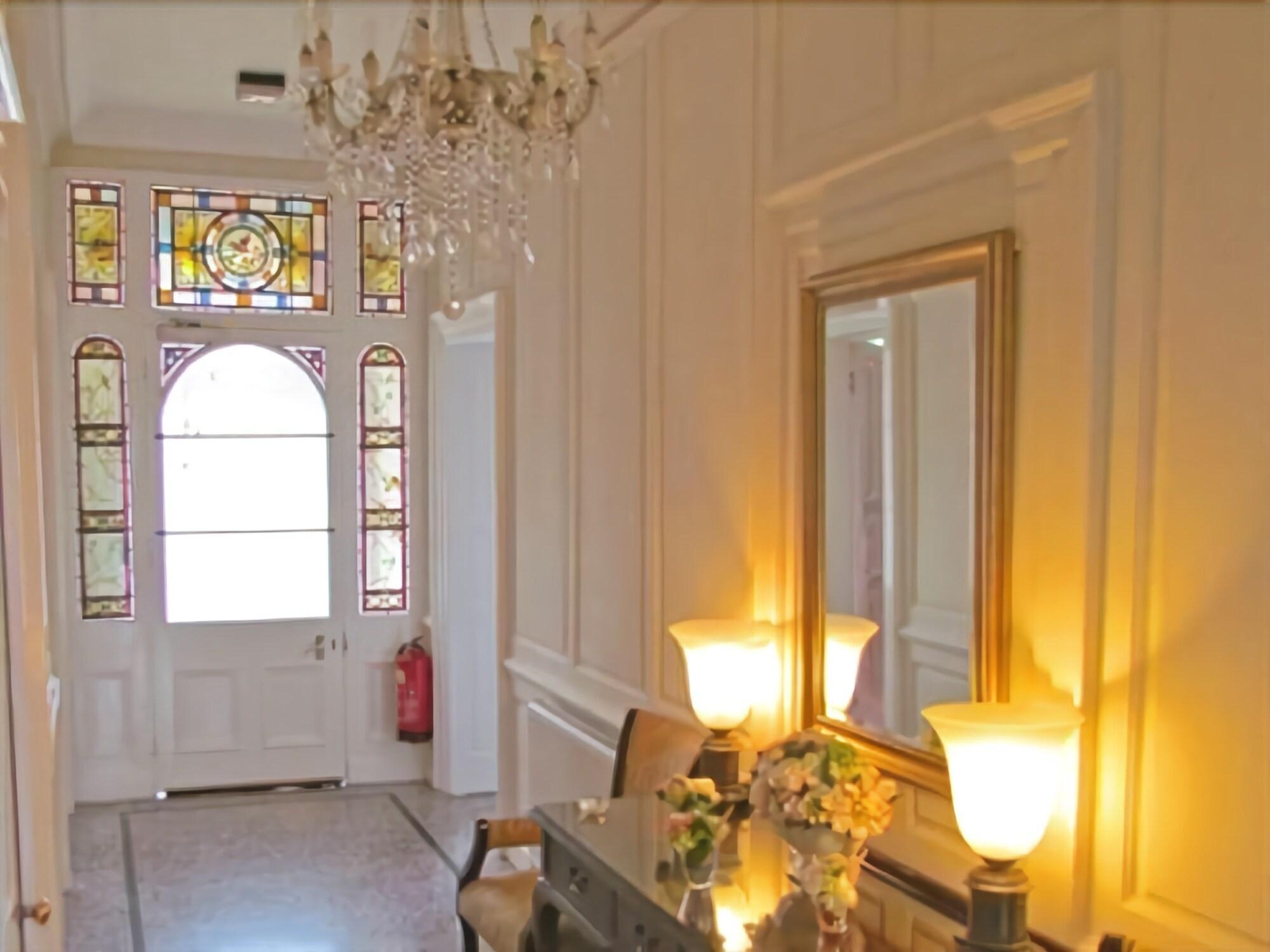 Vista Lobby Cley Hall Hotel