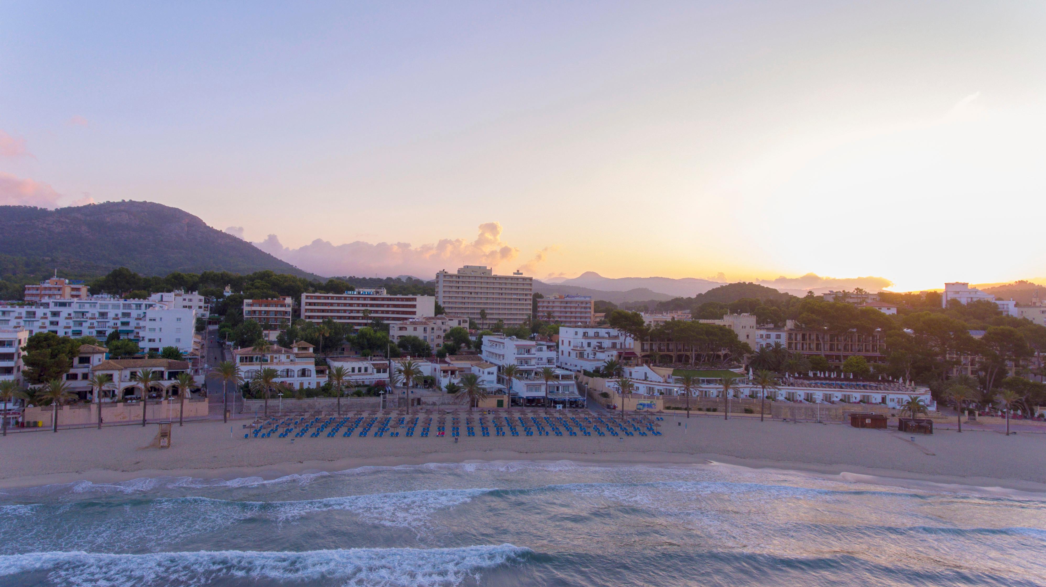 Playa Valentin Grand Park Suite Hotel