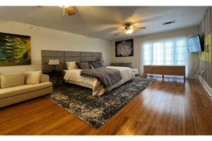 Alquiler Vacacional - Spacious Derbigny Str Carriage House (Green)