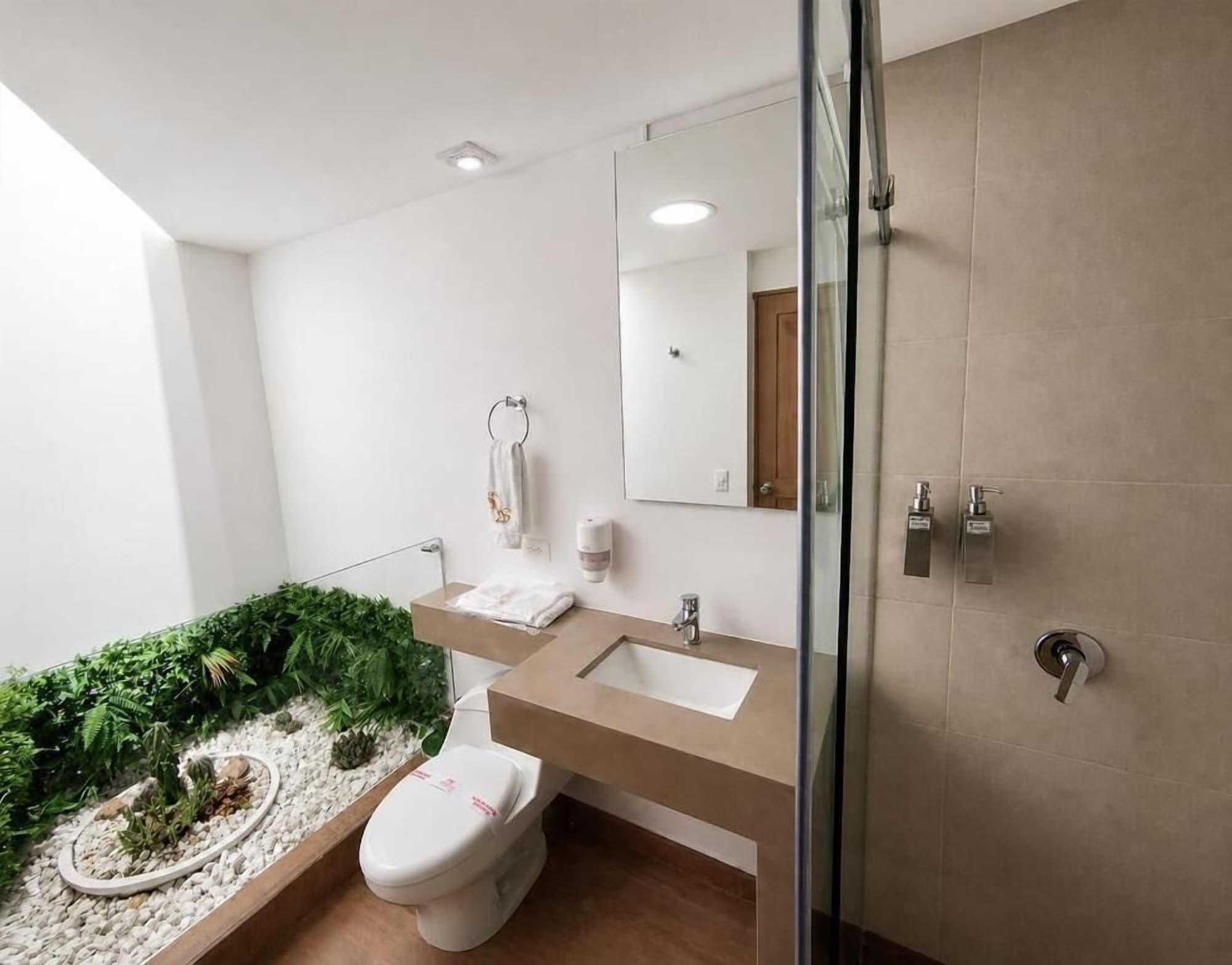 Equipamiento de Habitación HOTEL AIKOS