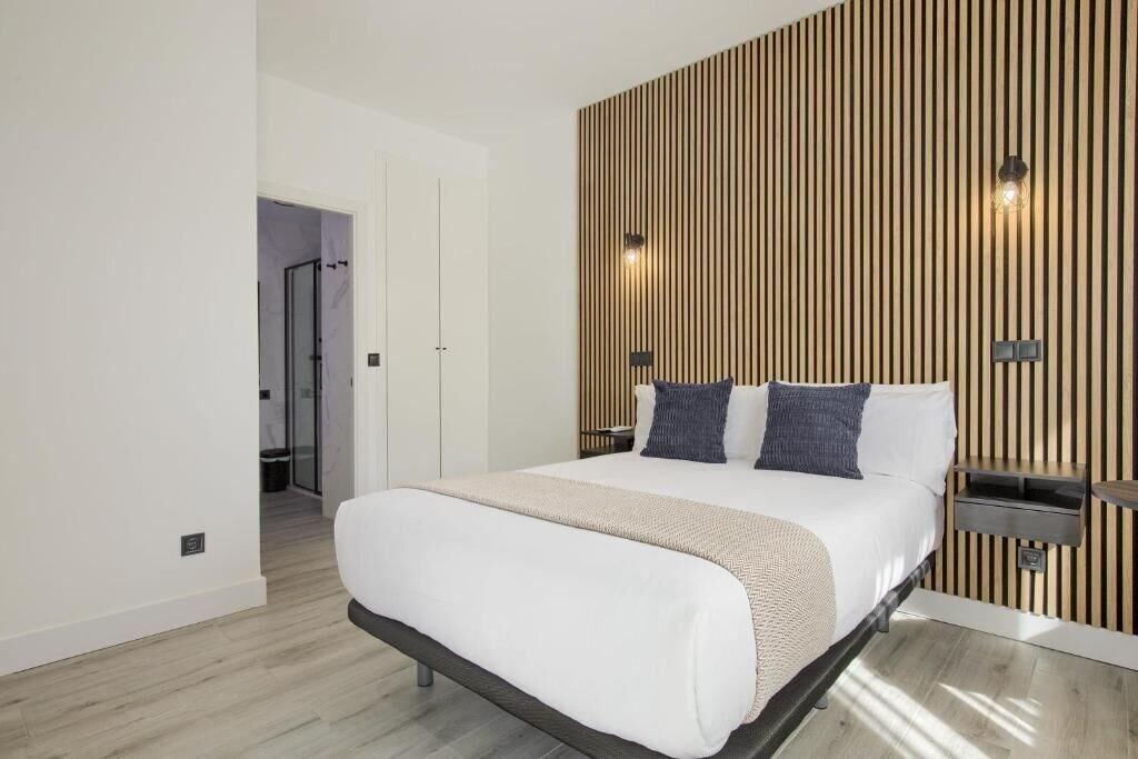 Habitación Dobo Madrid Lucero