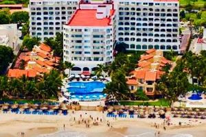 Alojamiento - VILLA PARA 5P 4A 1M dentro del Hotel a un lado del Krystal IXTAPA Con Playa WiFi