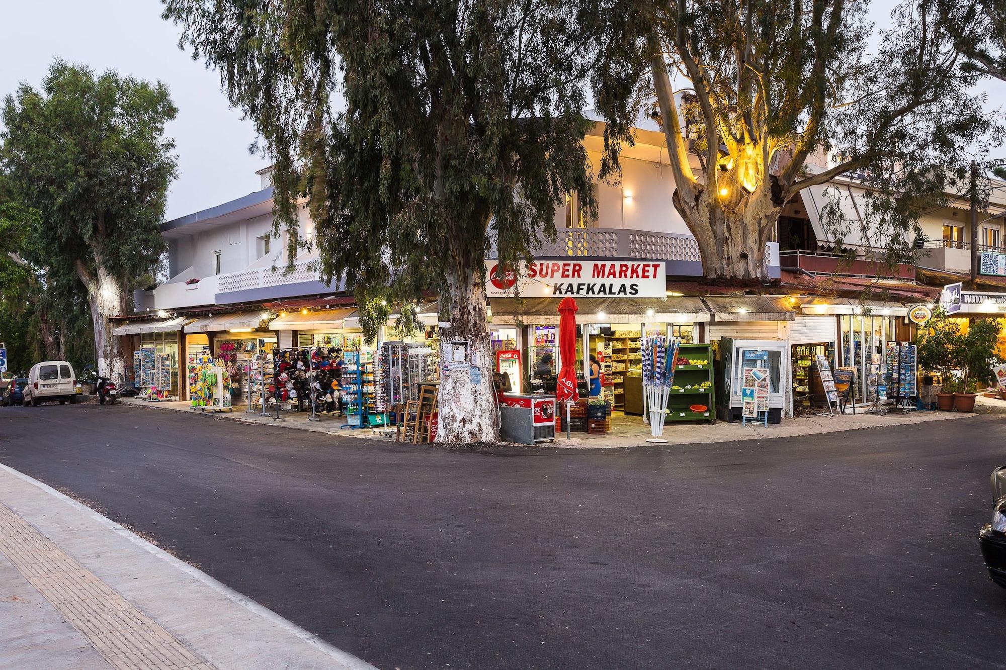 Vista Exterior Georgioupolis Plaza Suites