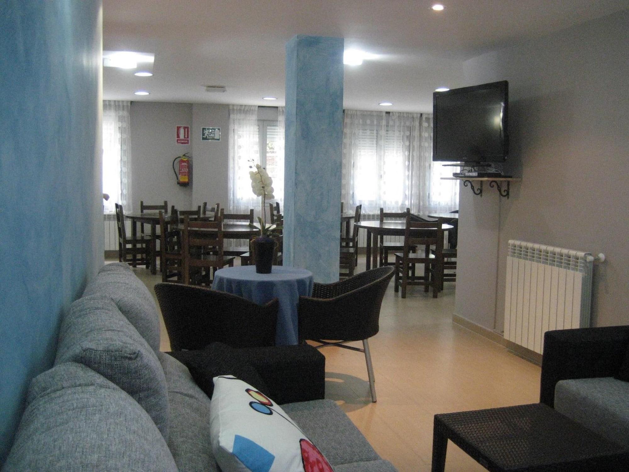 Vista Lobby Albergue Río Aragón - Hostel