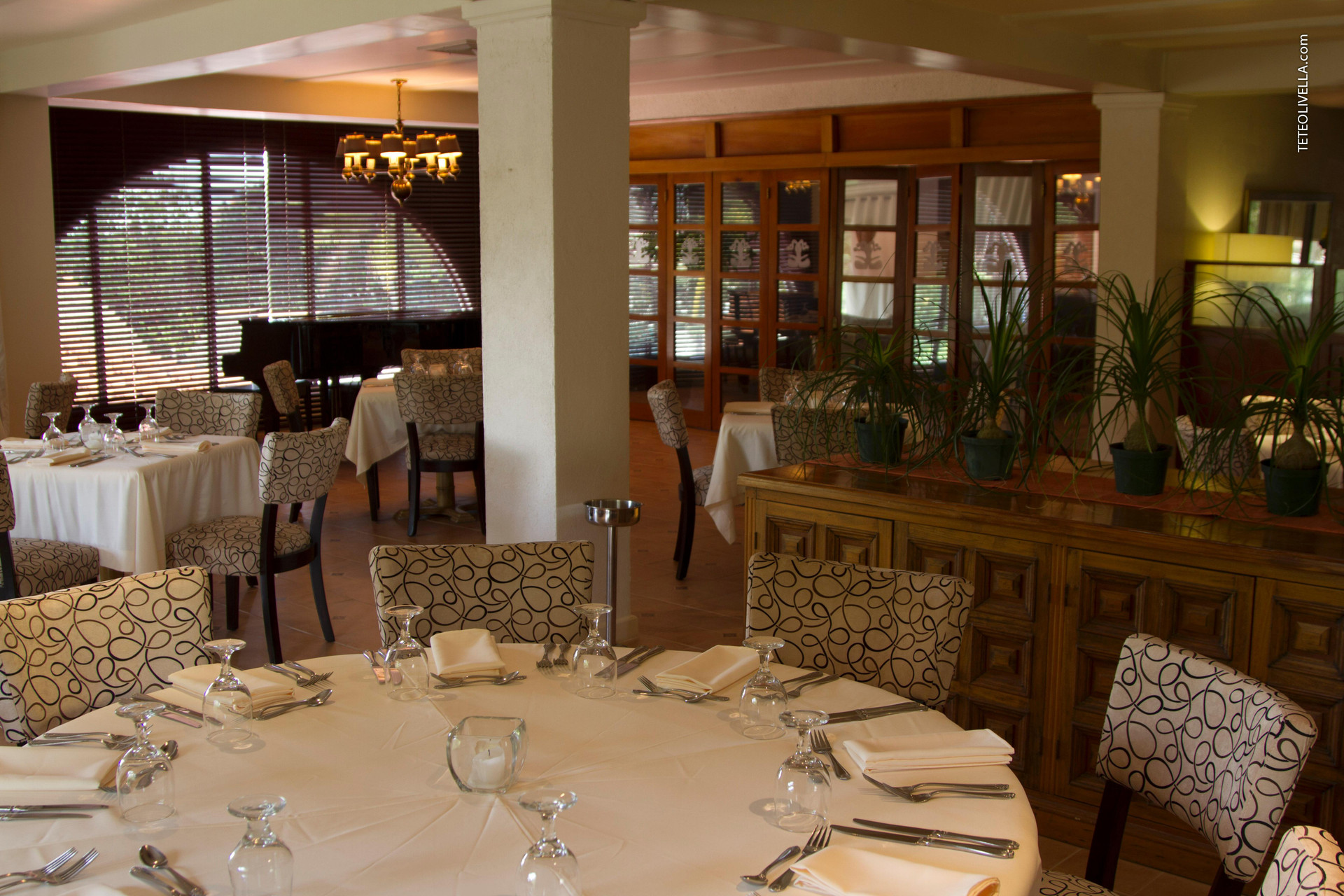 Restaurant Coronado Luxury Club & Suites