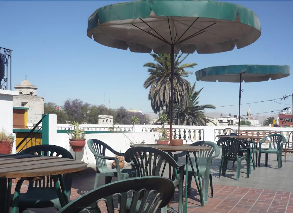 Comodidades del Alojamiento Hostal Santa Catalina