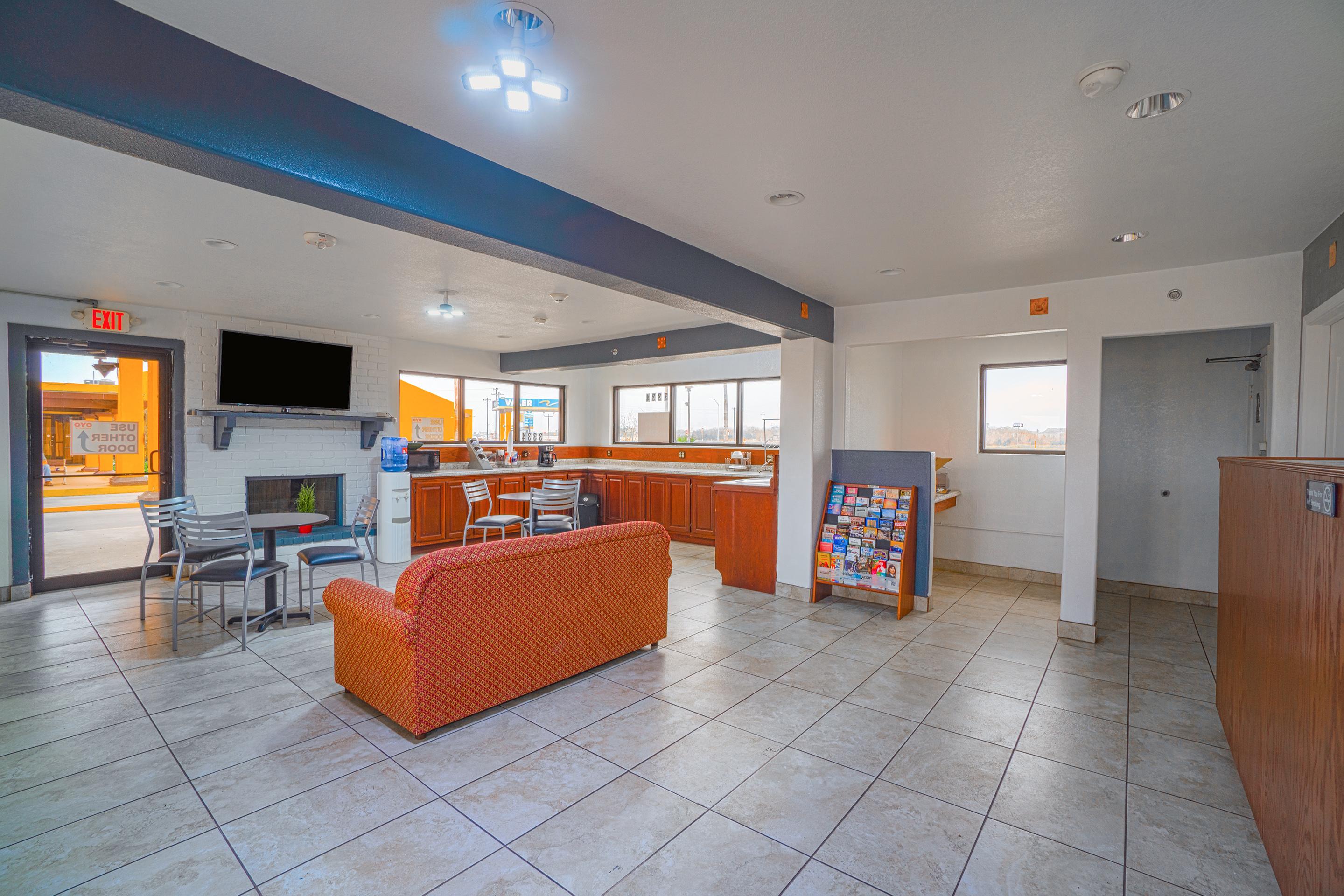 Vista Lobby OYO Hotel Kingsville Hwy 77
