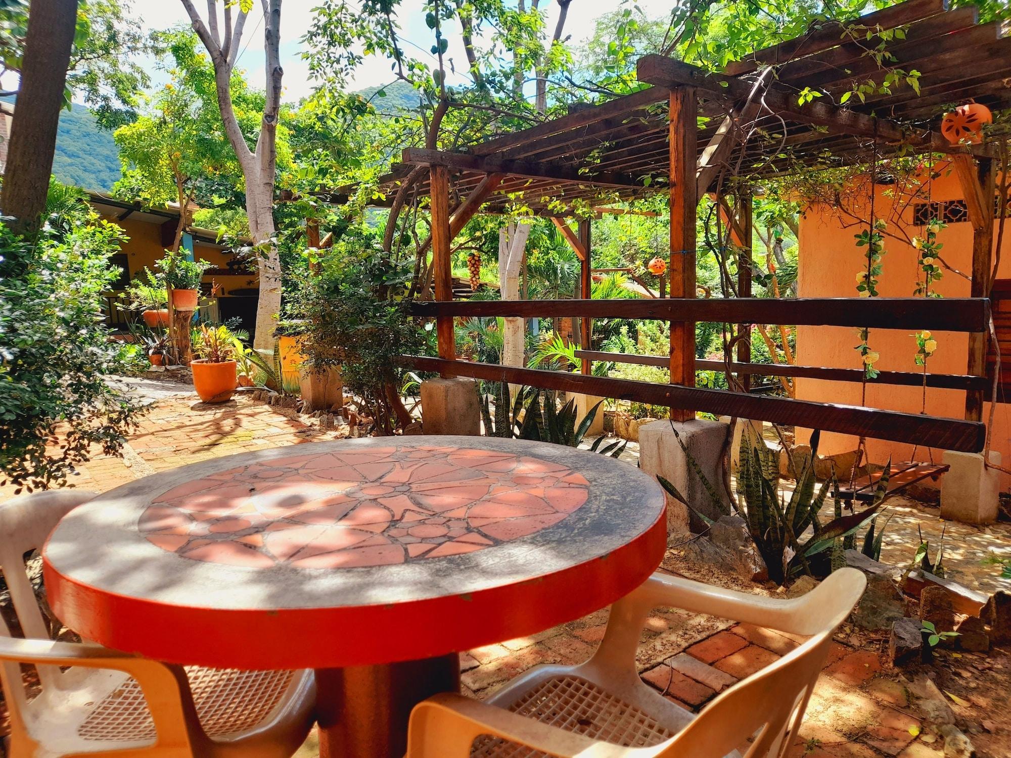 Vista Exterior Hostal La Casa de Felipe