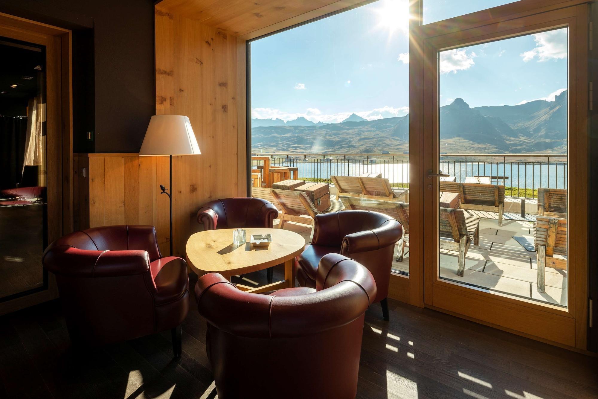 Bar/Salón Frutt Mountain Resort