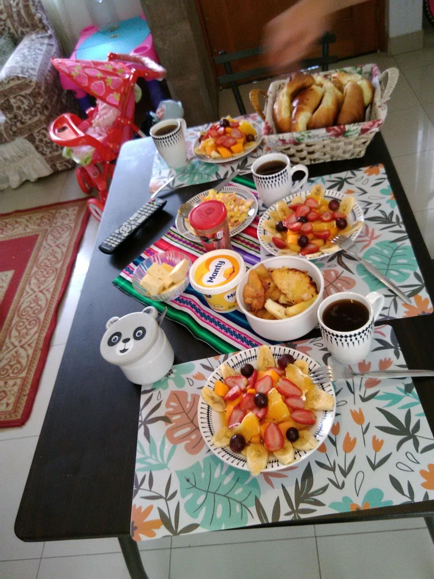 Restaurant Shanell House - Hostel