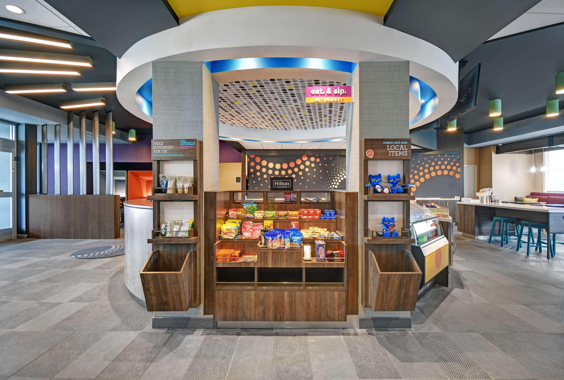 Vista Lobby Tru By Hilton Gaylord, MI