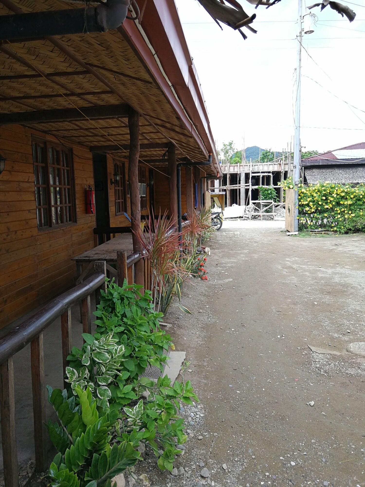 Varios Paniman Bay lodge