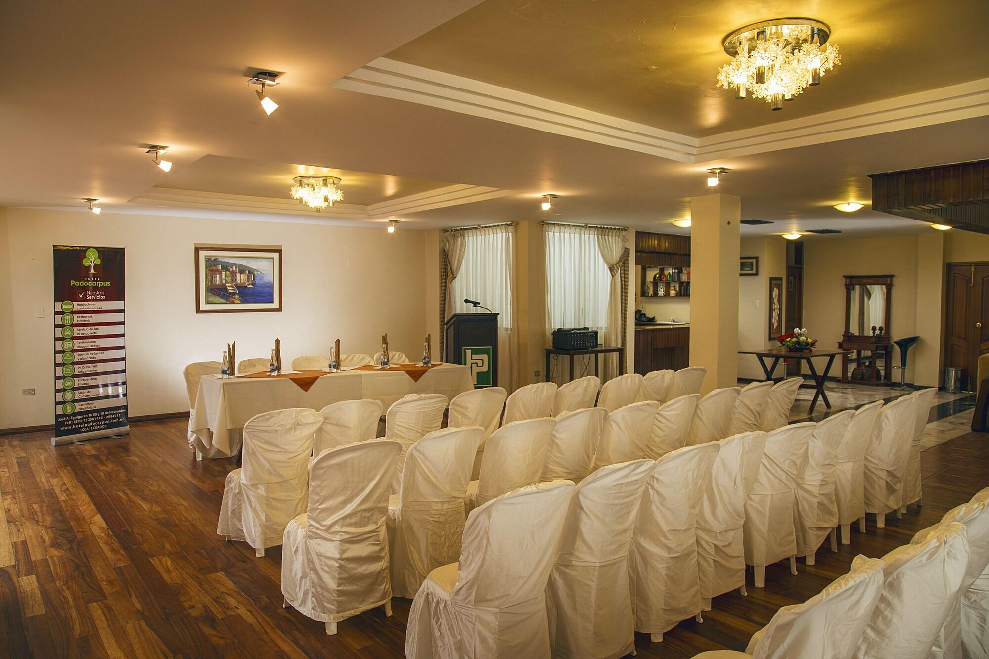 Sala de Reuniones Hotel Podocarpus