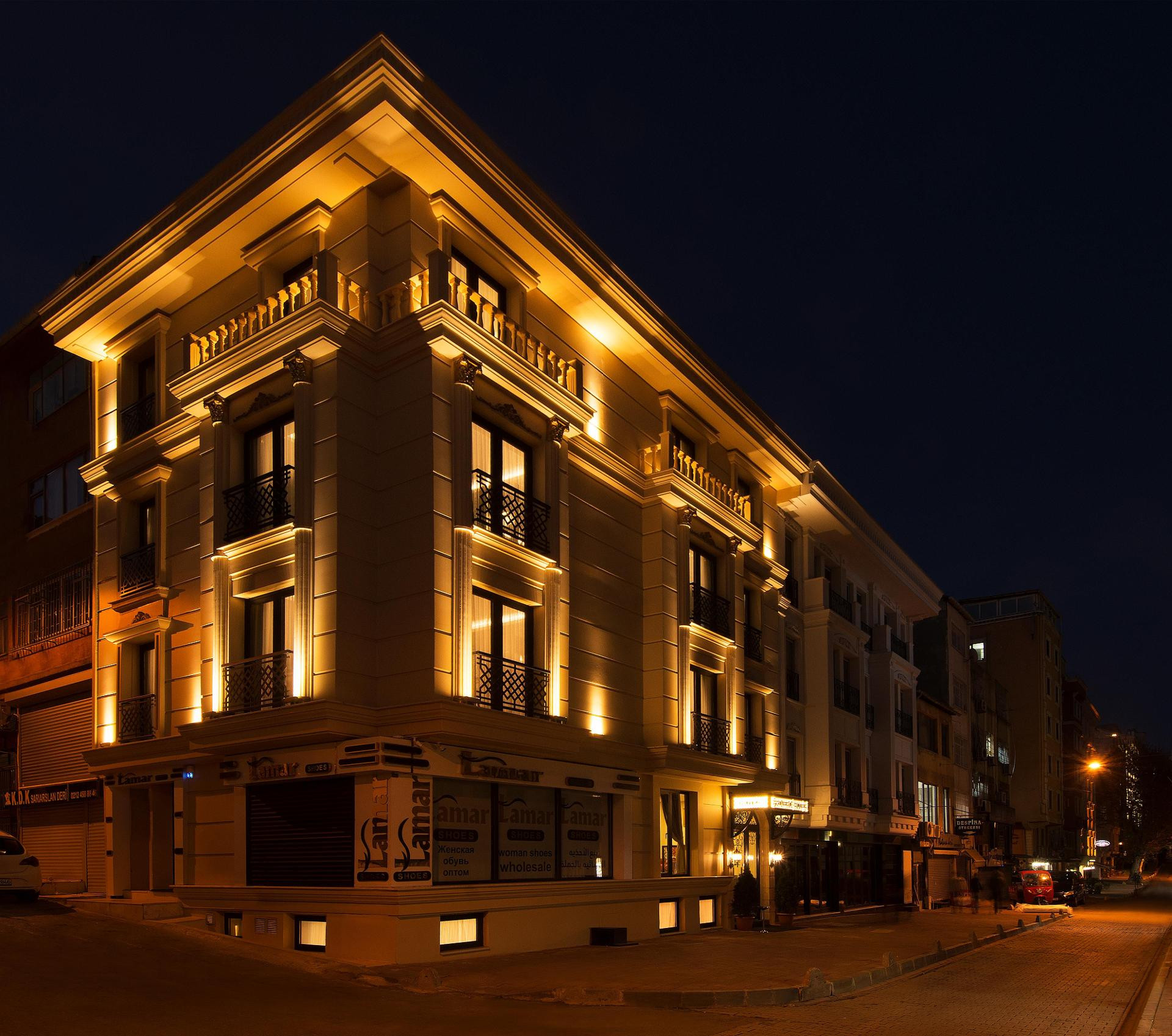 Vista Exterior Primero Hotel