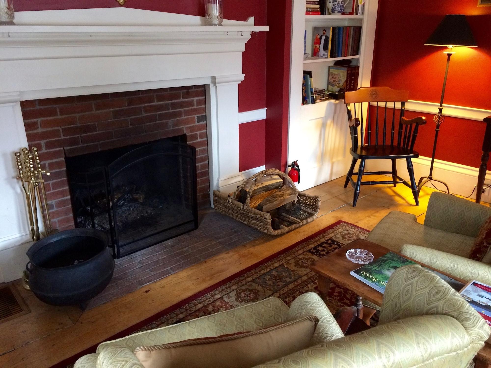 Vista Lobby Coach Stop Inn