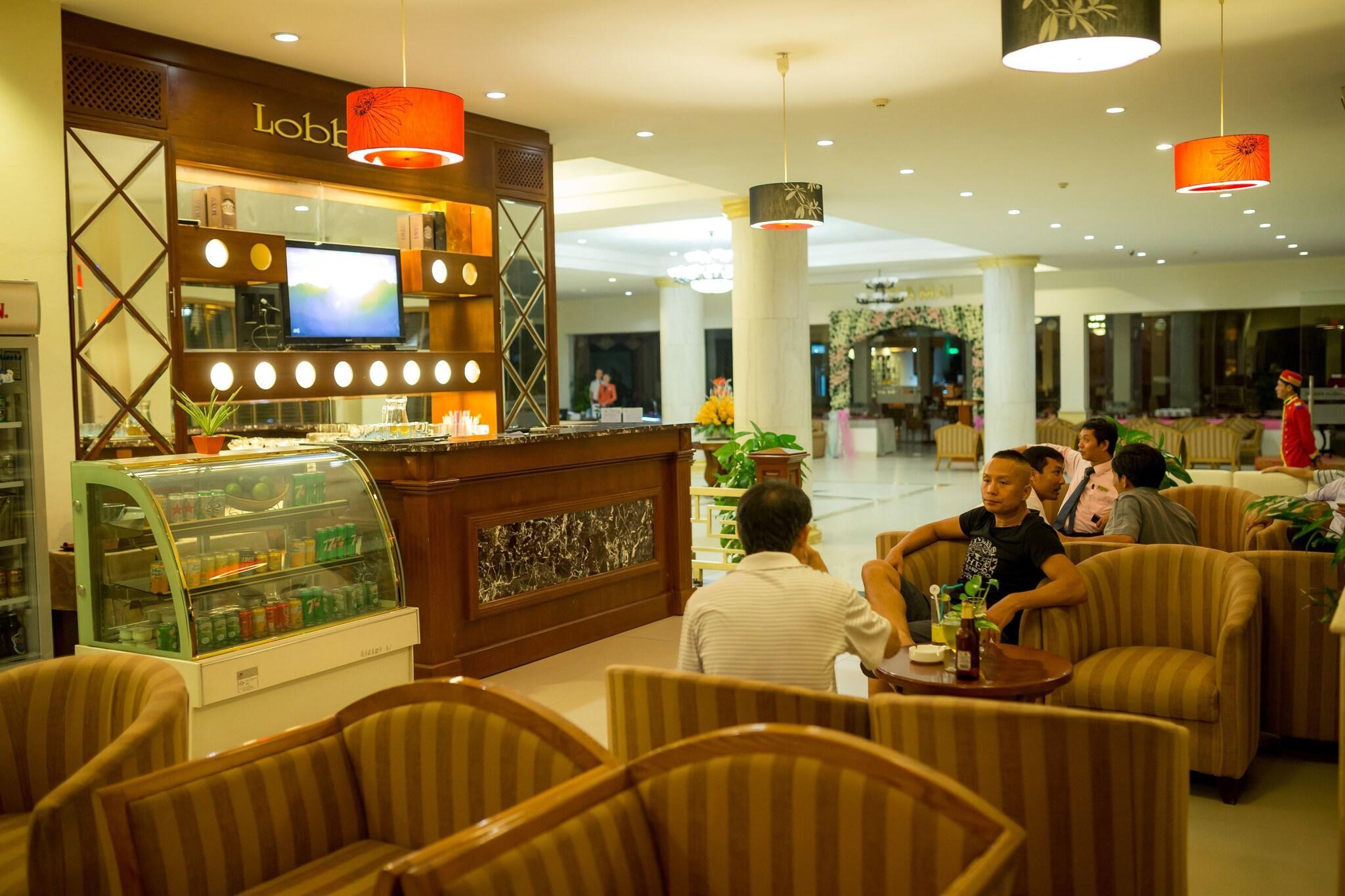 Bar/Salón Saigon Kim Lien Hotel Vinh