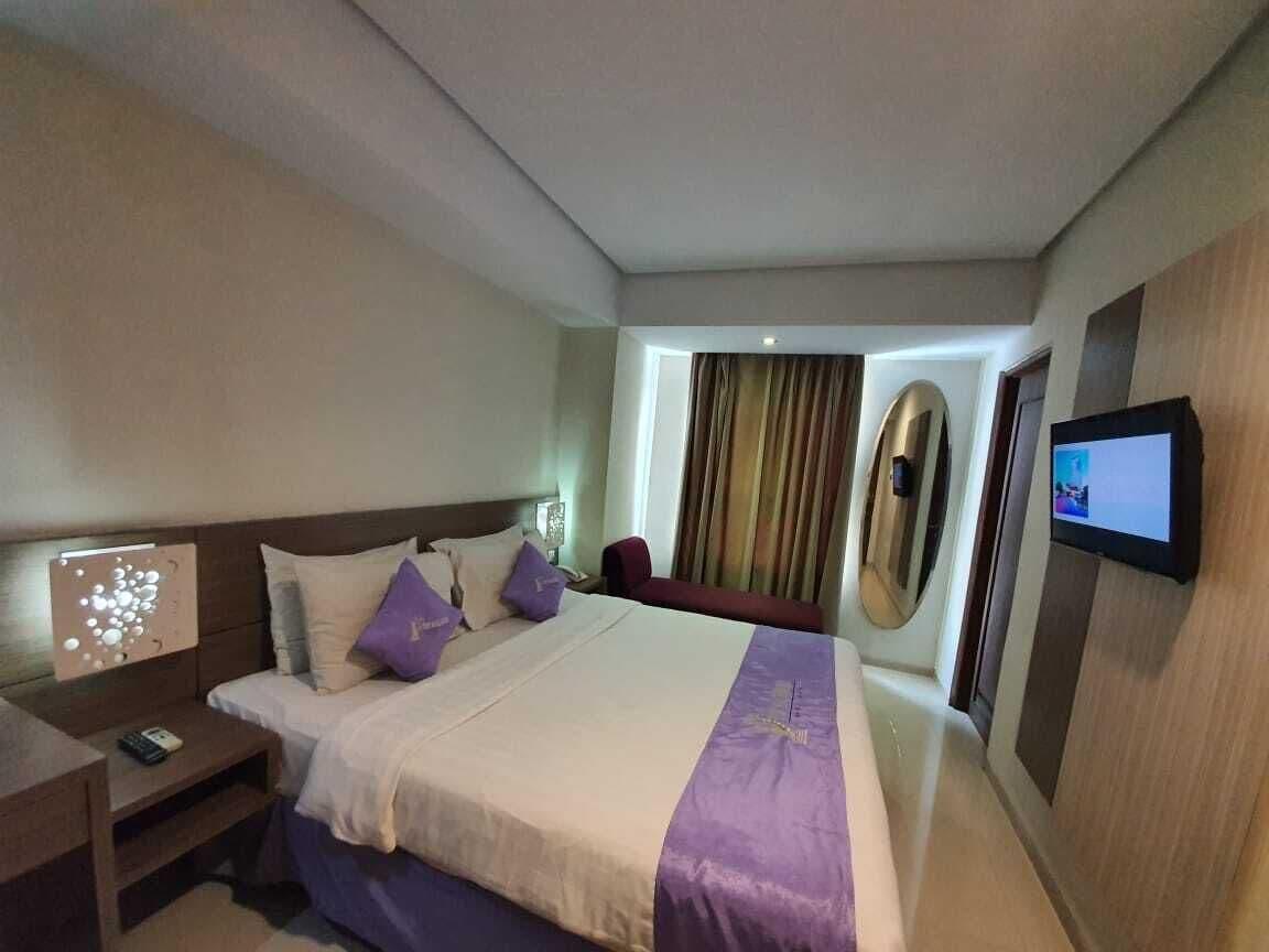 Varios Top Malioboro Hotel