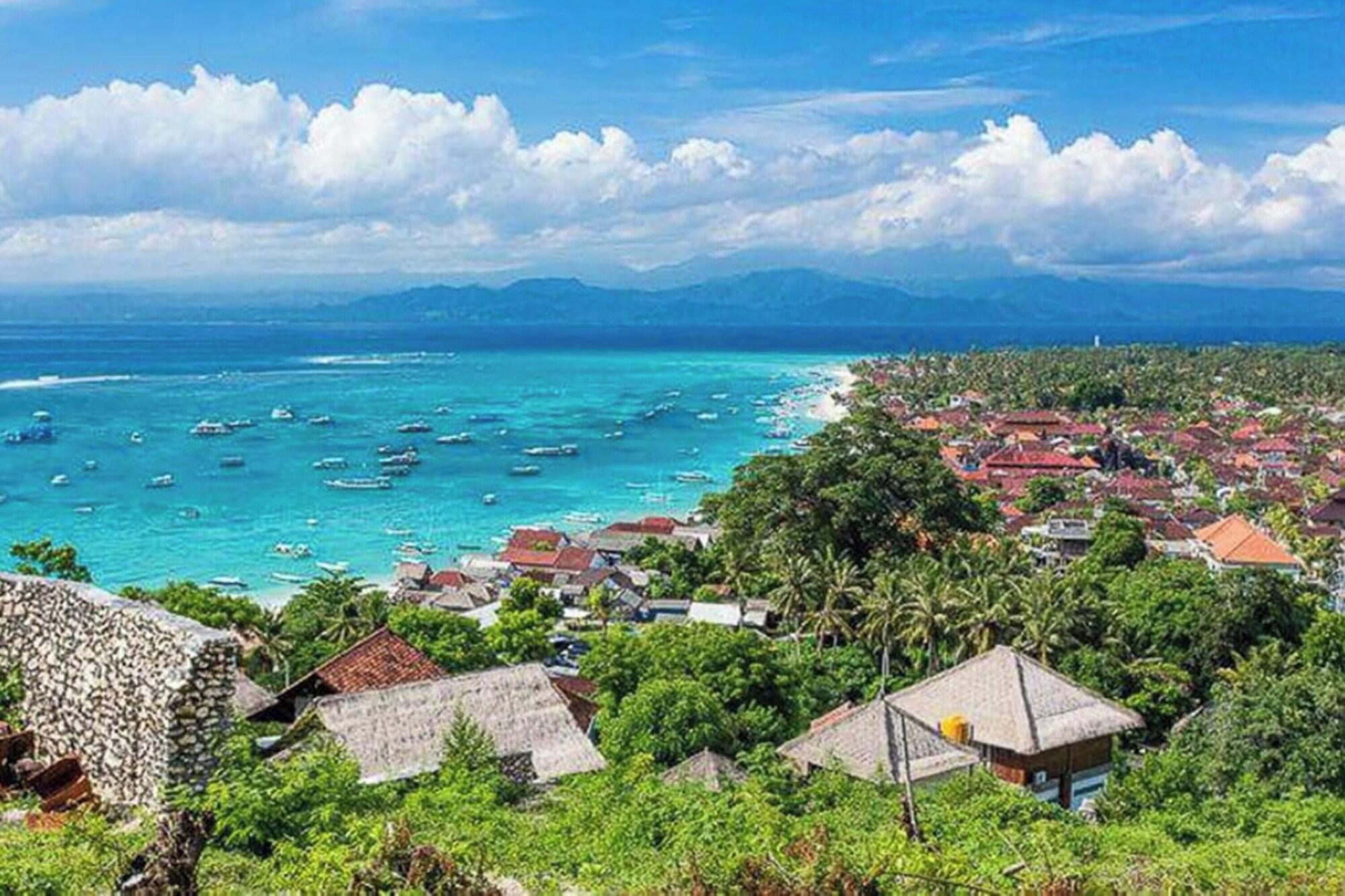 Varios Uma Hostel Lembongan