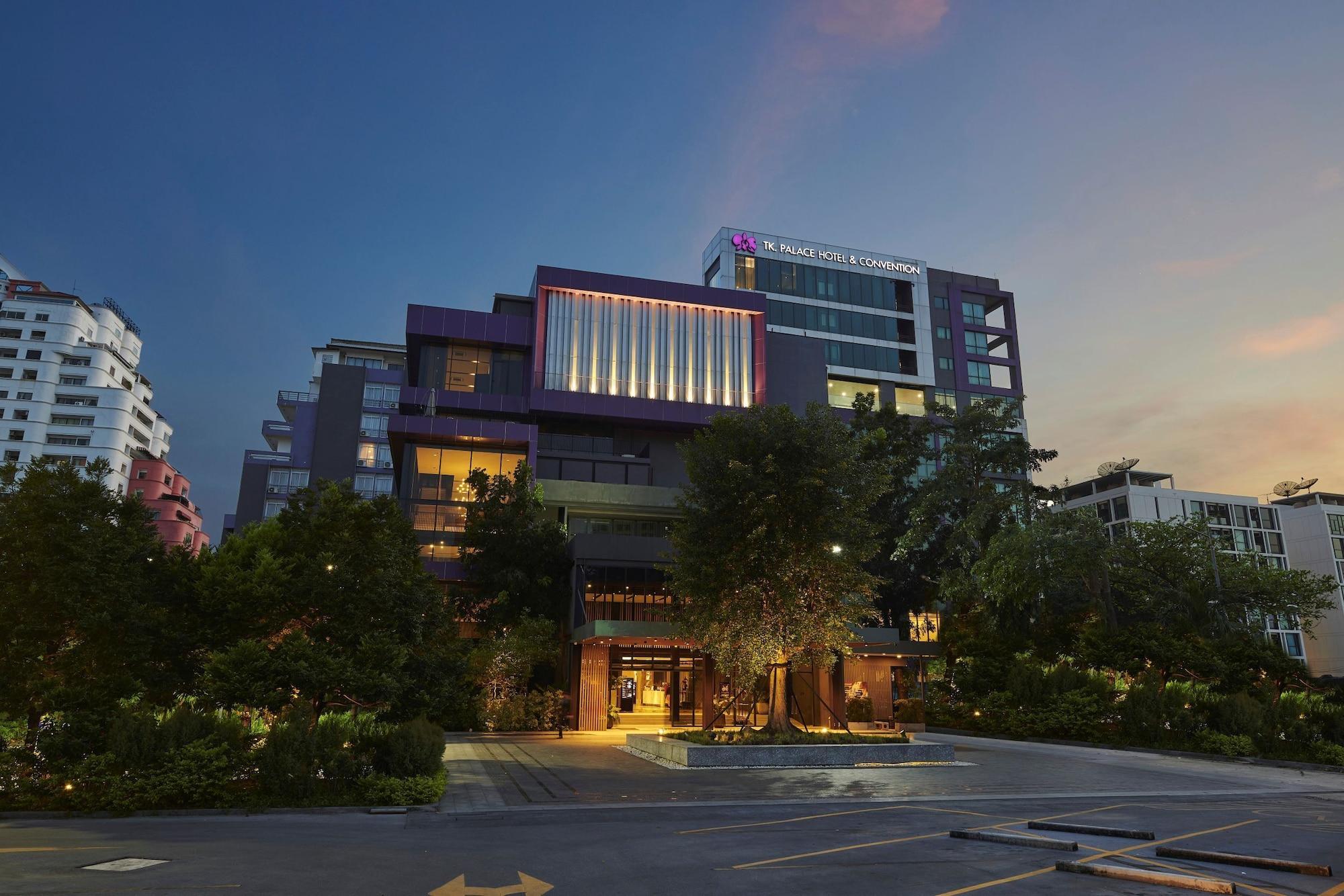 Vista Exterior TK Palace Hotel & Convention