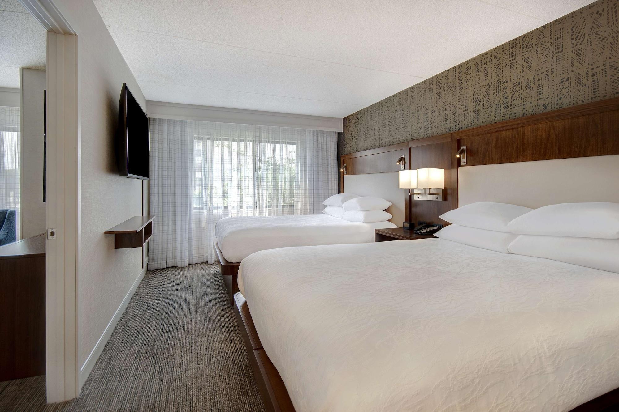 Habitación Embassy Suites by Hilton Detroit Metro Airport
