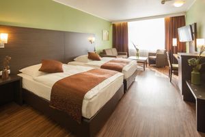 Alojamiento - Hotel Mondial