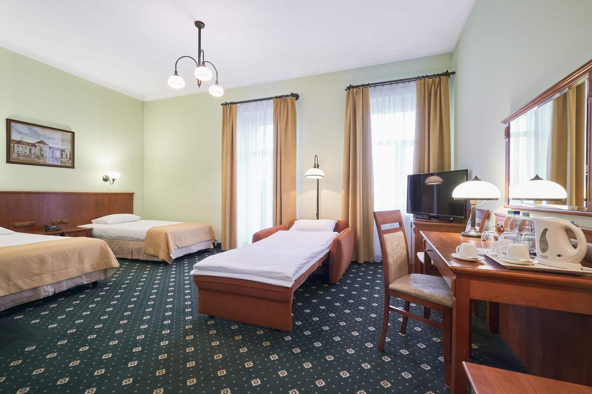 Set de Habitación Hotel Hetman