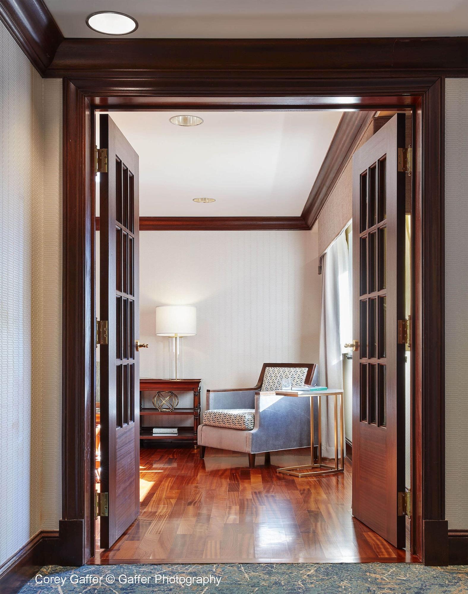 Vista Lobby The Towers At Kahler Grand Hotel