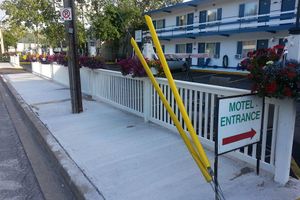 Alojamiento - Niagara Parkway Court Motel