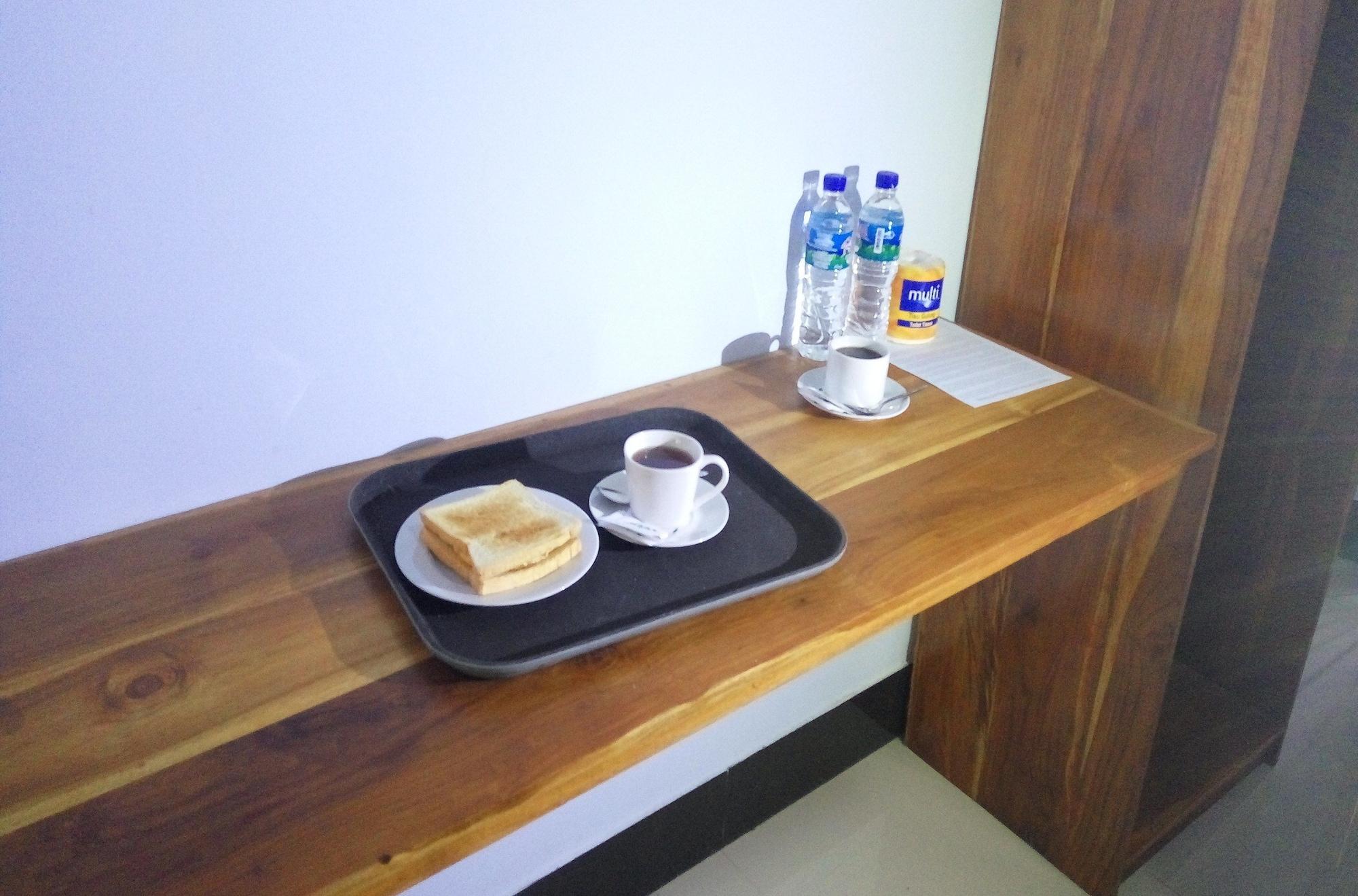 Set de Habitación Kasuwari Hotel