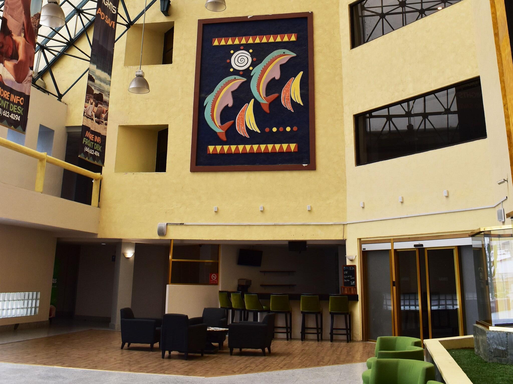 Vista Lobby Hotel Corona Plaza