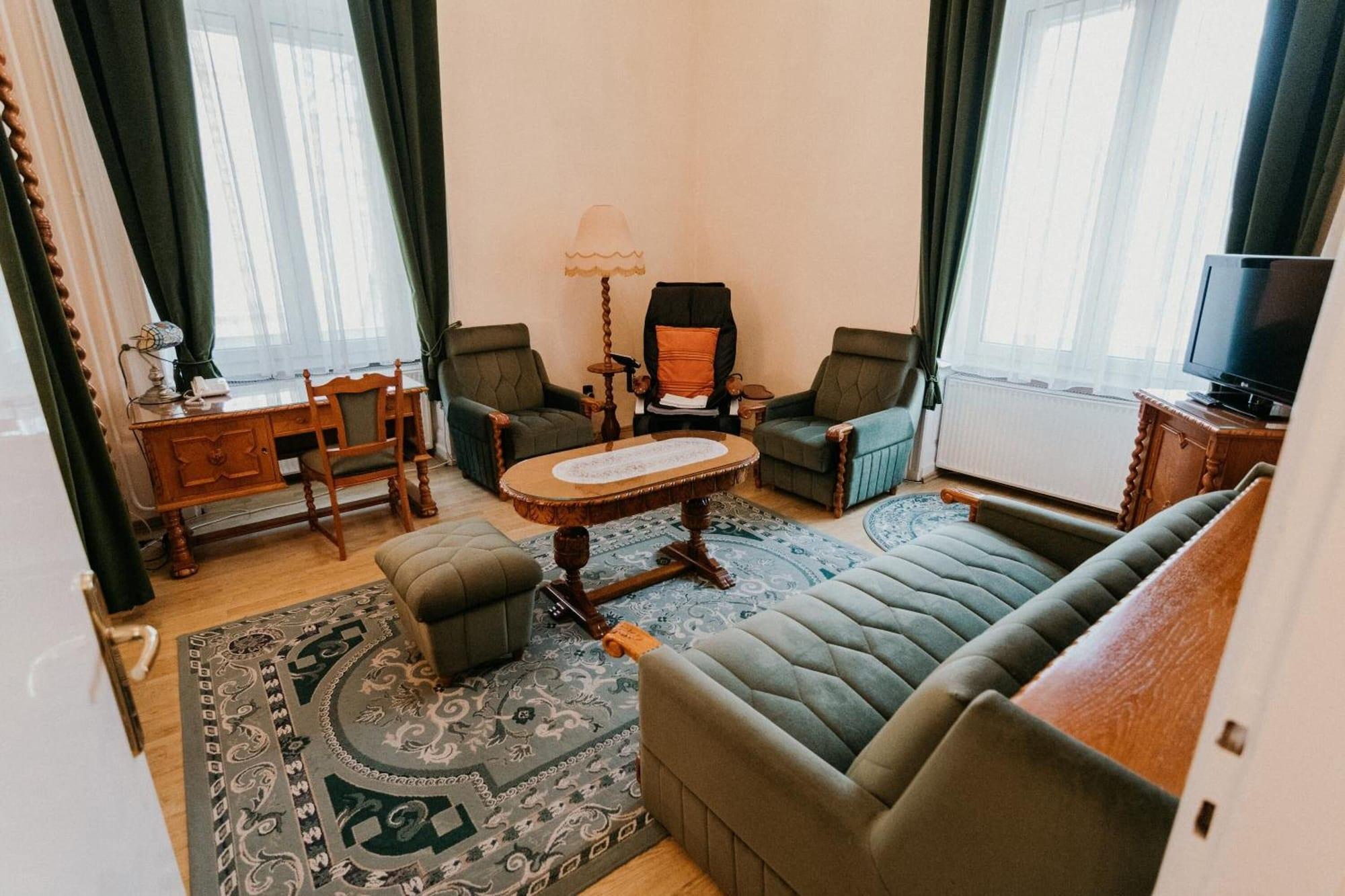 Equipamiento de Habitación Tisza Hotel