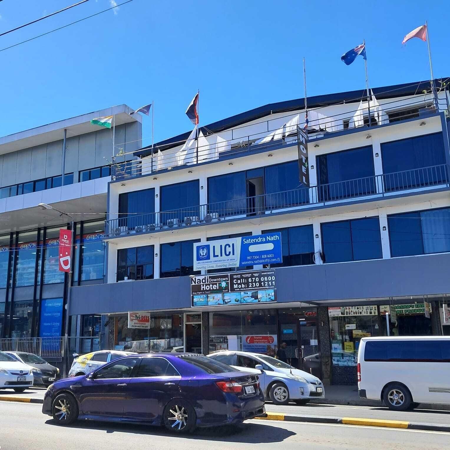 Vista Exterior Nadi Downtown Hotel