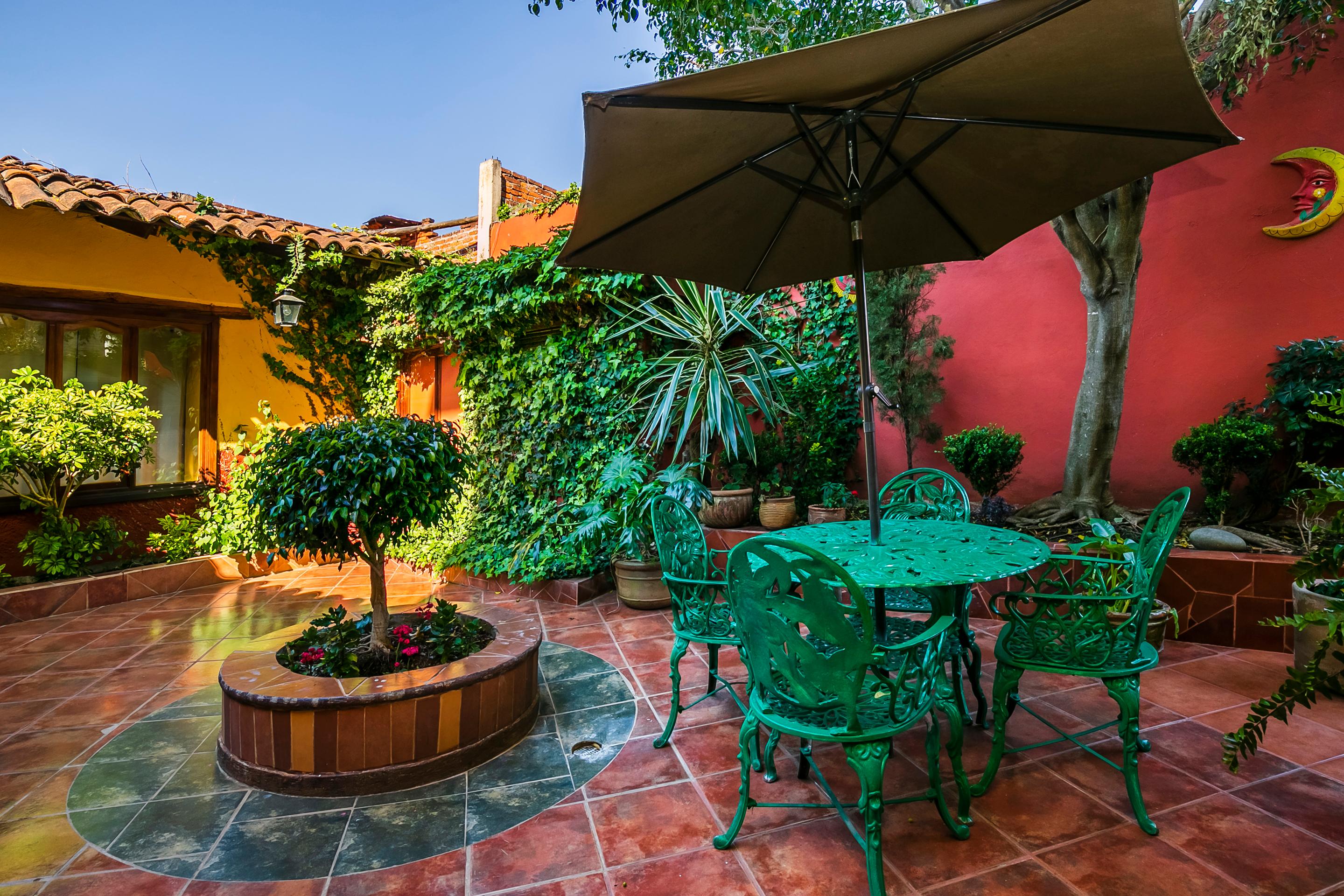 Vista Exterior OYO Posada De Los Angeles, Pátzcuaro