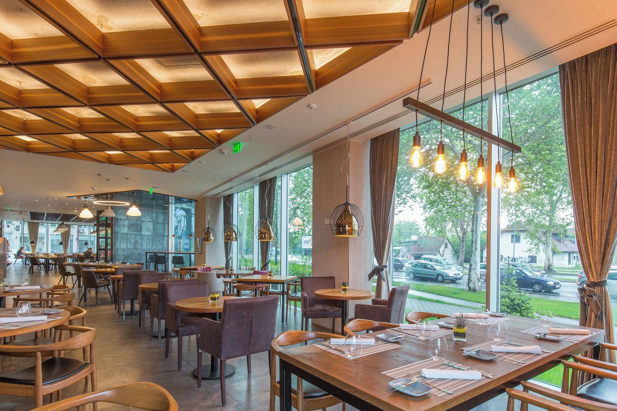 Restaurant Sheraton Novi Sad