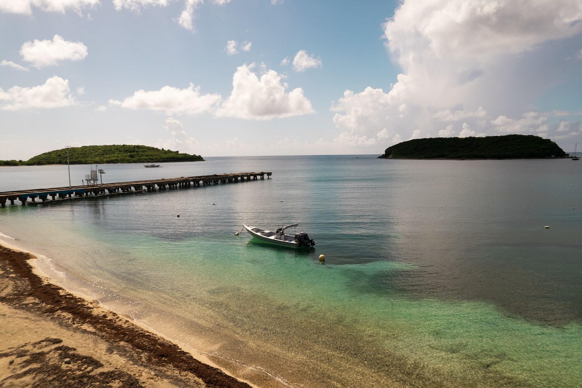 Vista Exterior Guayacan Guest House