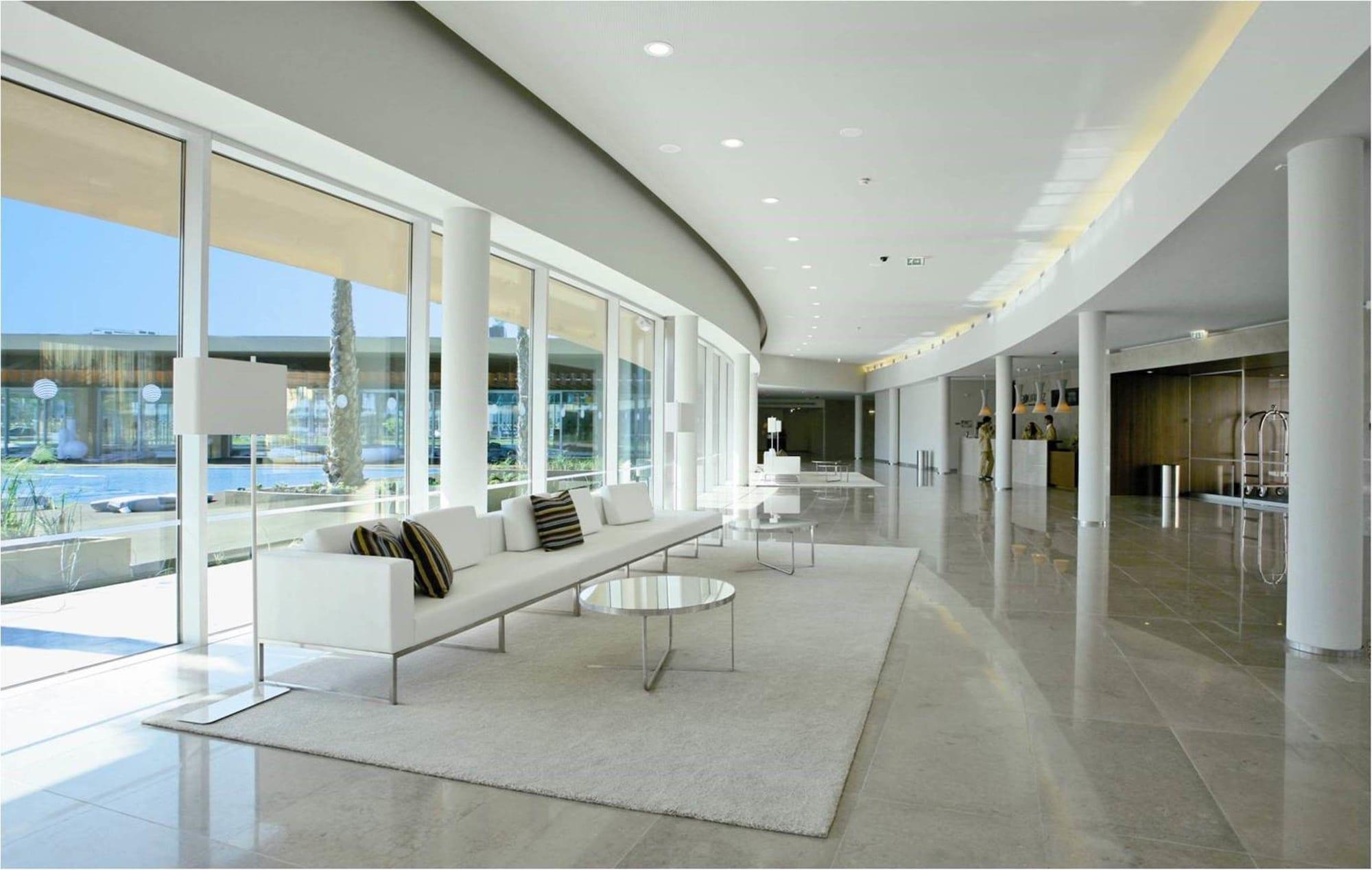 Vista Lobby Aqualuz Troia Rio by The Editory