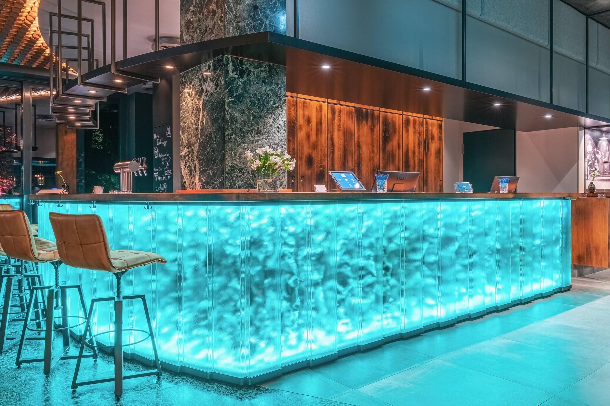 Bar/Salón UnsÃ¶lds Factory Hotel