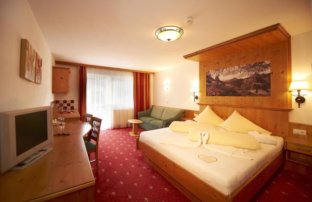 Vista Exterior Hotel Bergzeit