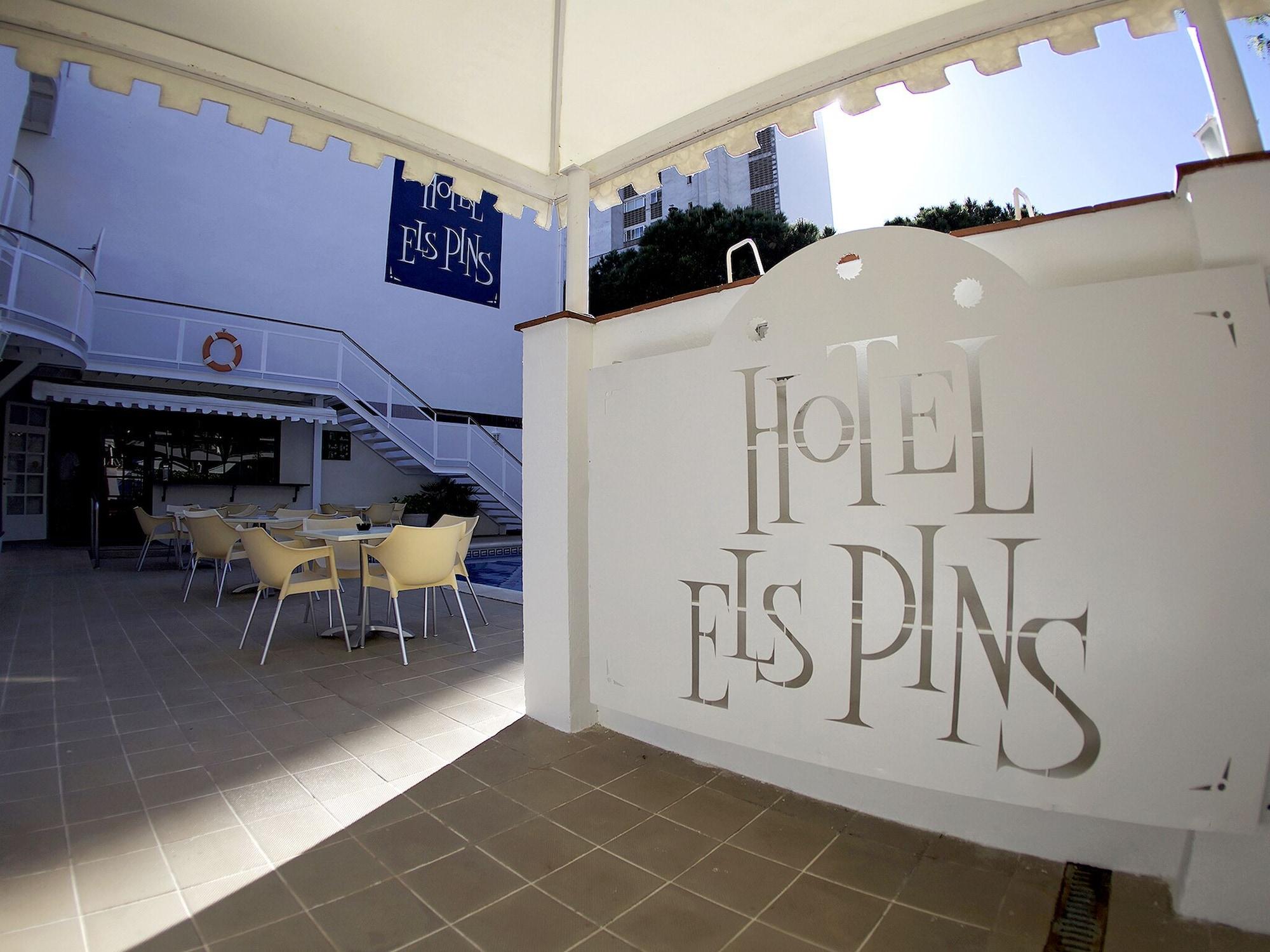 Bar/Salón Hotel Els Pins